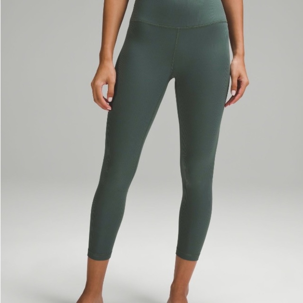 Lululemon Align High-Rise Ribbed Crop 23”